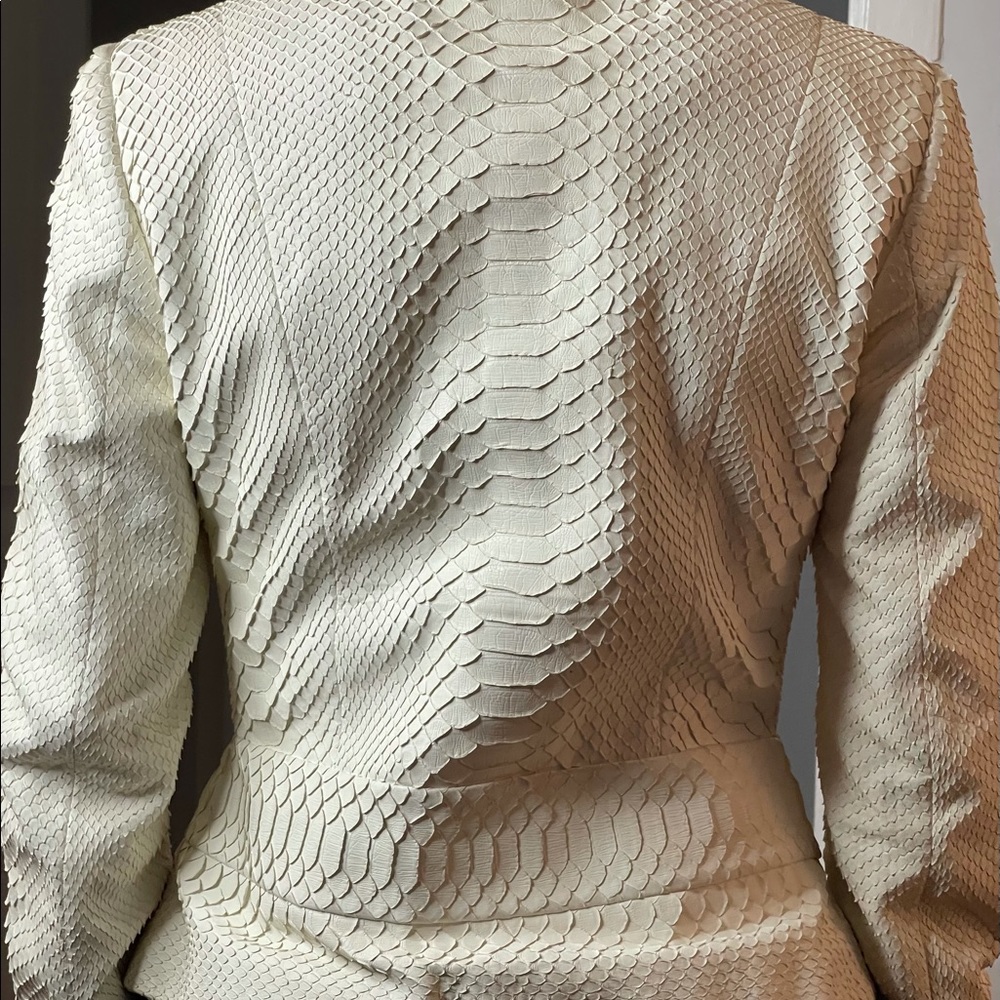 Pinto 100 % Python Cream Jacket Size Small - image 5